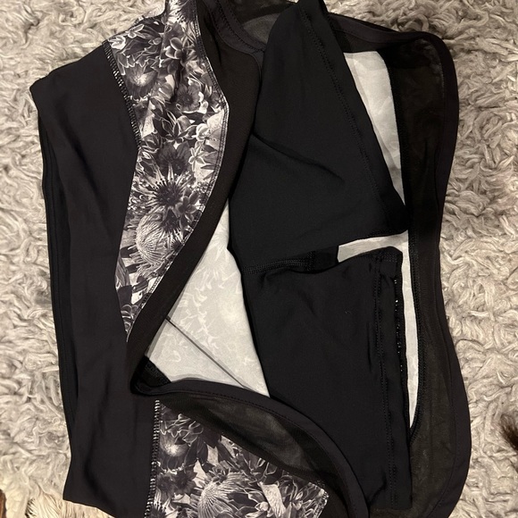 LULULEMON shorts <3 - Picture 7 of 16